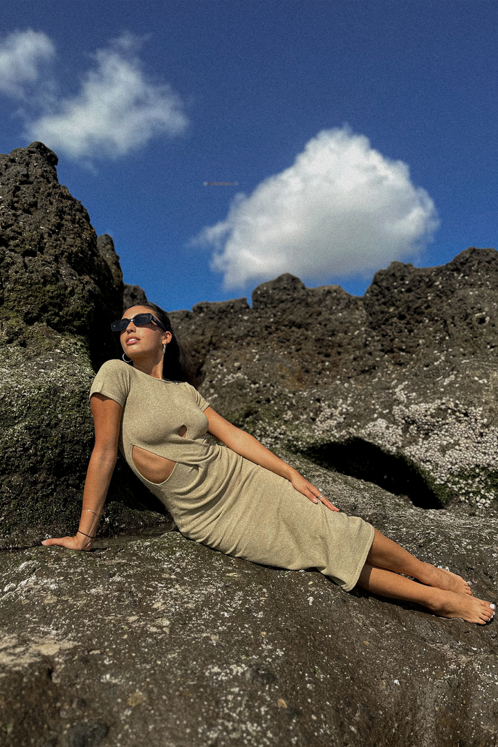 Loly Cut Out Knitt Dress