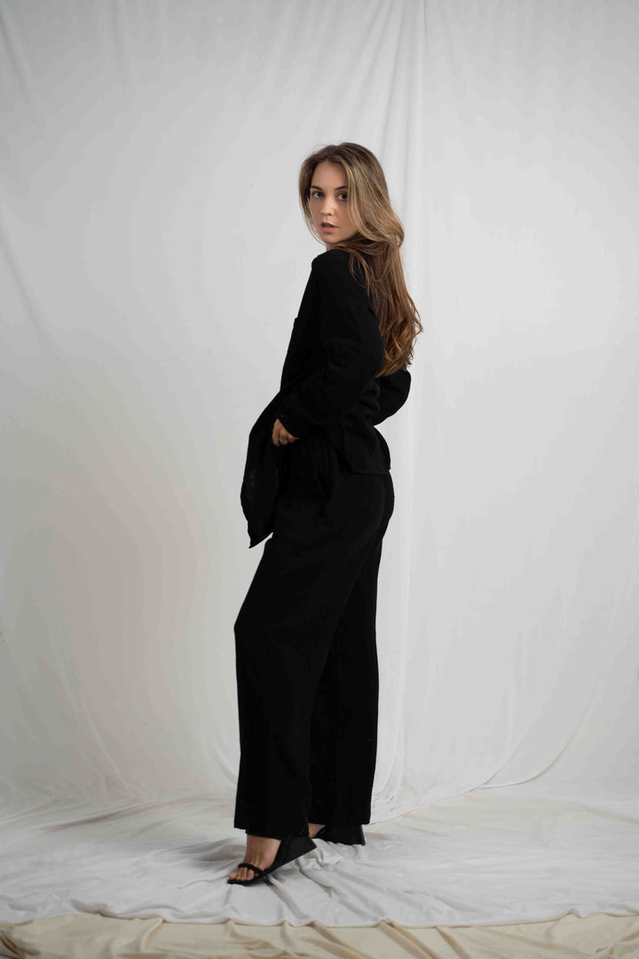 Caria Pant