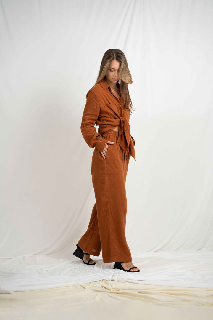 Caria Pant