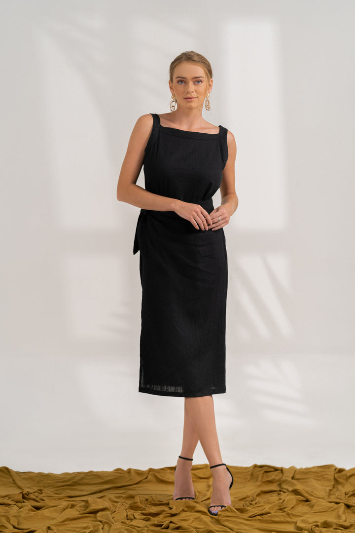 Zannas Midi Dress Black